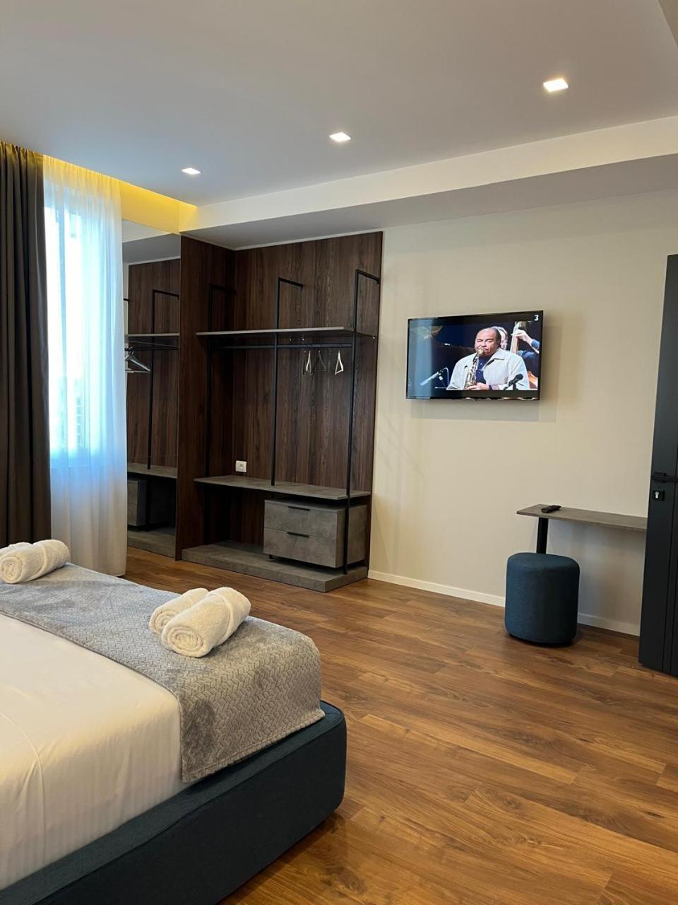 North Alb Hotel Shkodër Екстериор снимка
